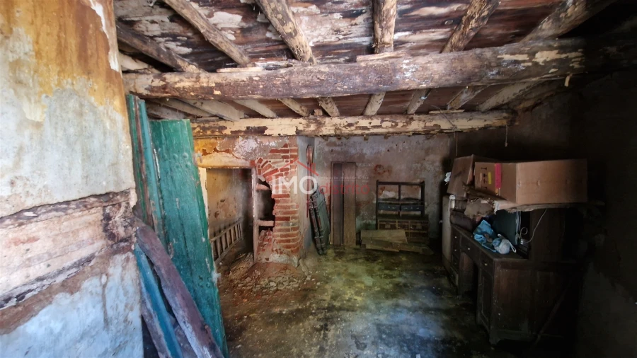 Moradia T3 para Venda em Santa Maria da Devesa Foto 3