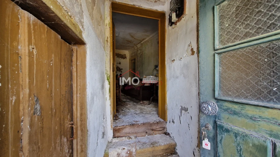 Moradia T3 para Venda em Santa Maria da Devesa Foto 6