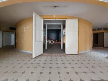 Prédio para Venda em Sé e São Lourenço