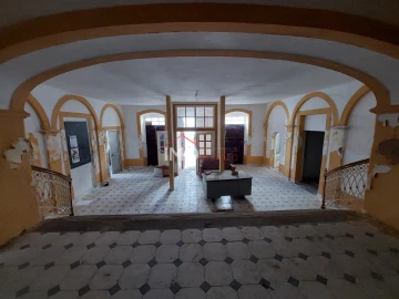 Prédio para Venda em Sé e São Lourenço