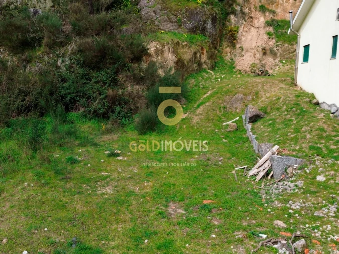 Terreno para Venda em Alpendorada, Várzea e Torrão Foto 8