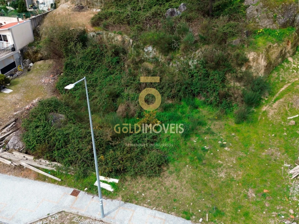 Terreno para Venda em Alpendorada, Várzea e Torrão Foto 6