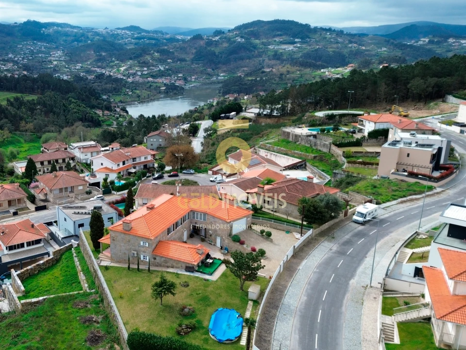 Terreno para Venda em Alpendorada, Várzea e Torrão Foto 9