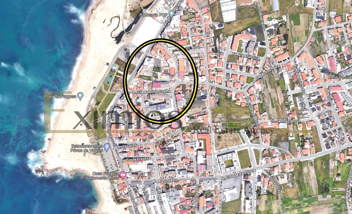 Garagem para Venda em Aver-O-Mar, Amorim e Terroso Foto 1