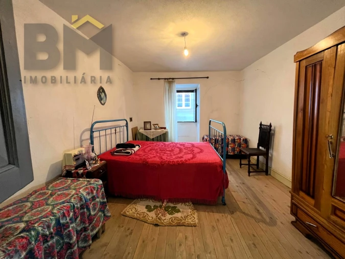 Moradia T0 para Venda em Salgueiro do Campo Foto 9