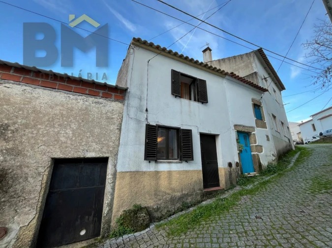 Moradia T0 para Venda em Salgueiro do Campo Foto 2