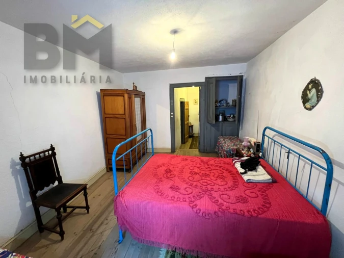 Moradia T0 para Venda em Salgueiro do Campo Foto 10