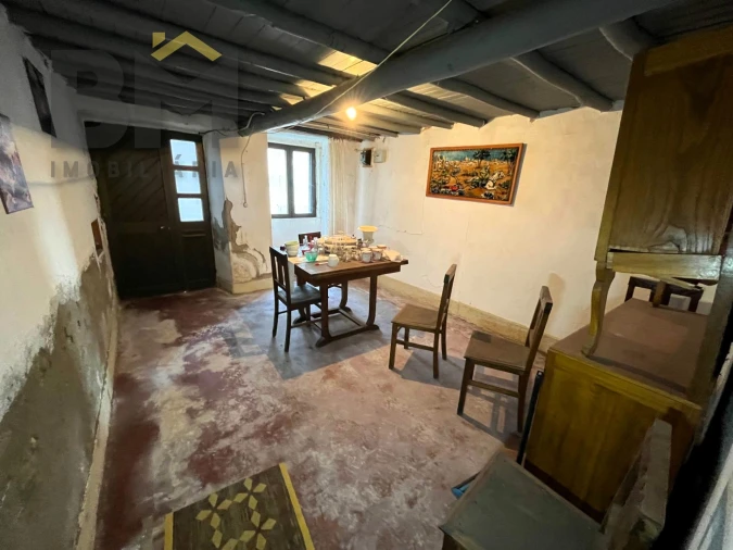 Moradia T0 para Venda em Salgueiro do Campo Foto 11