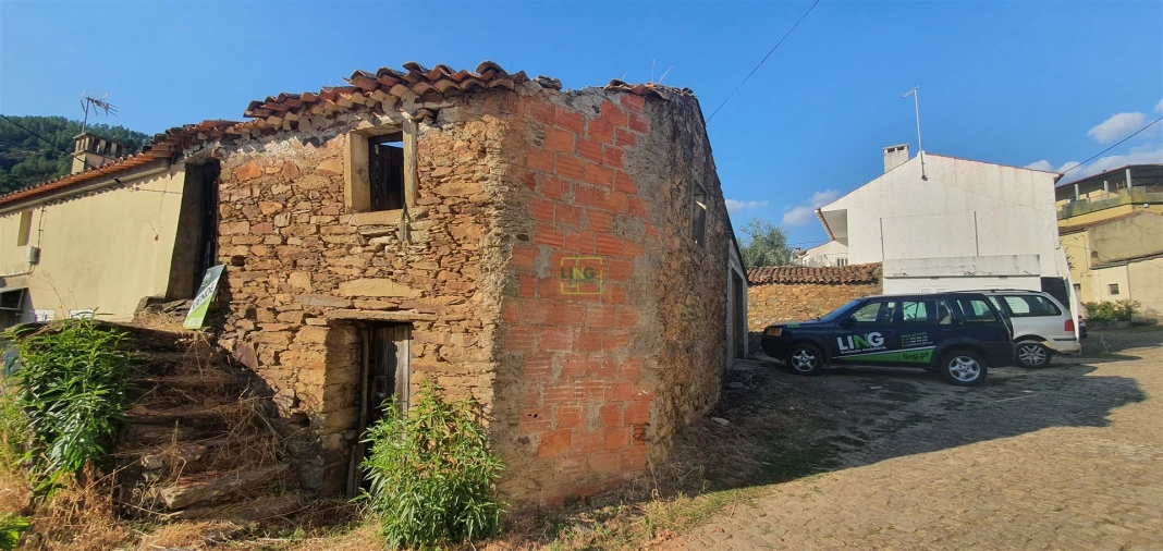 Moradia T1 para Venda em Sarzedas Foto 11