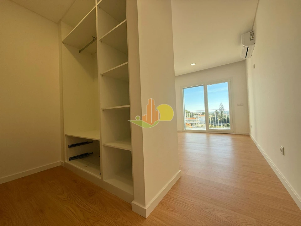 Apartamento T3 para Venda em Tavarede Foto 18