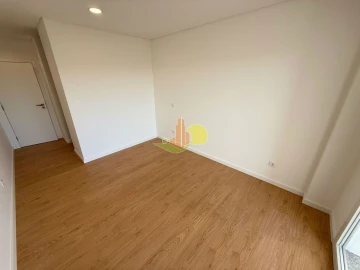Apartamento T3 para Venda em Tavarede