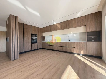 Apartamento T3 para Venda em Tavarede