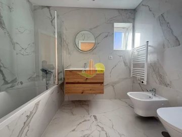 Apartamento T3 para Venda em Tavarede