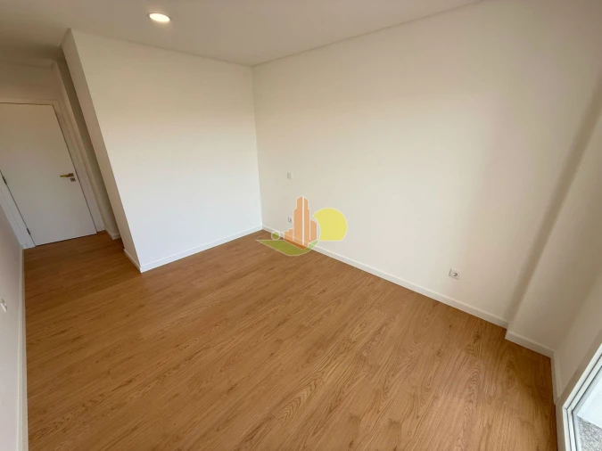 Apartamento T3 para Venda em Tavarede Foto 15