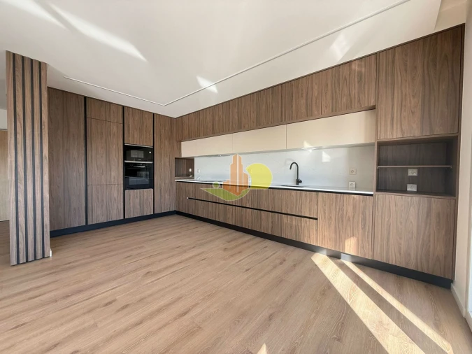 Apartamento T3 para Venda em Tavarede Foto 5