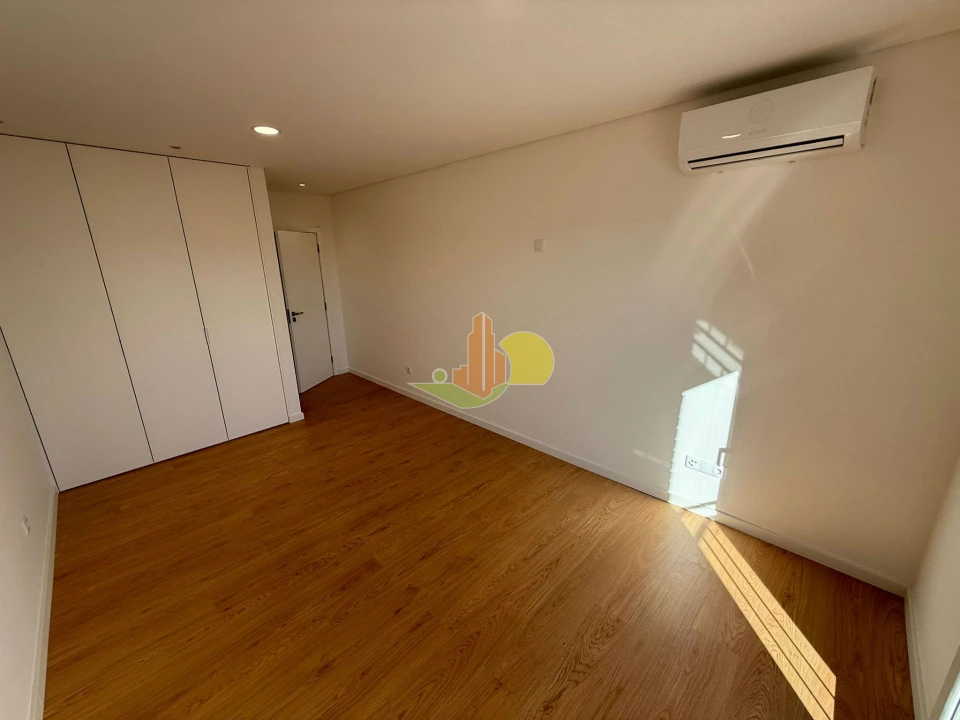 Apartamento T3 para Venda em Tavarede Foto 19