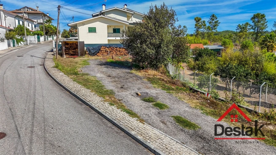 Terreno para Venda em Viseu Foto 14