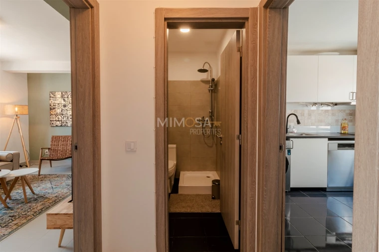 Apartamento T4 para Venda em Ferragudo Foto 7