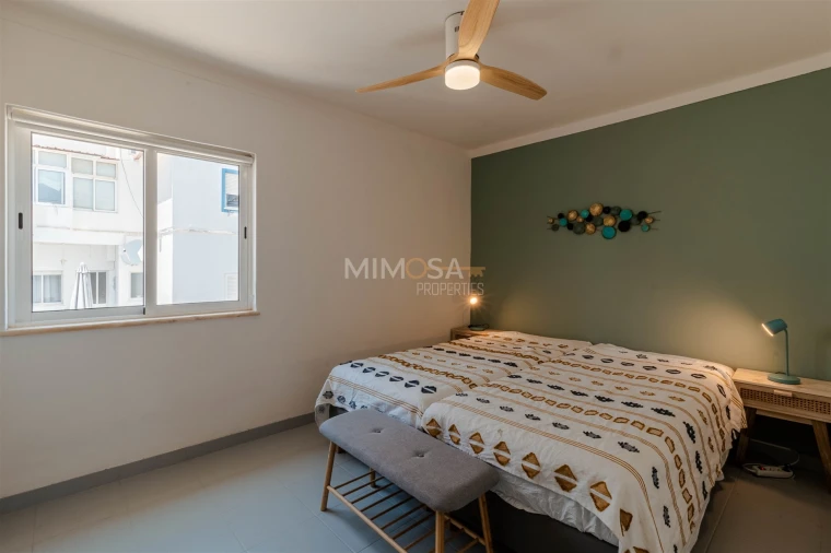 Apartamento T4 para Venda em Ferragudo Foto 16