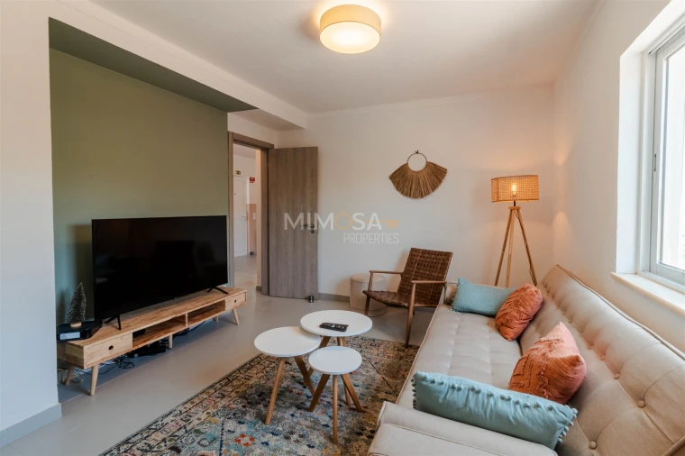 Apartamento T4 para Venda em Ferragudo Foto 4