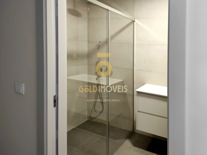 Apartamento T3 para Venda em Cedofeita, Santo Ildefonso, Sé, Miragaia, São Nicolau e Vitória Foto 15