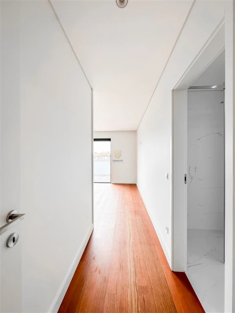 Apartamento T4 para Arrendamento em Matosinhos e Leça da Palmeira