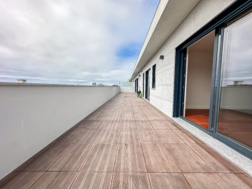 Apartamento T4 para Arrendamento em Matosinhos e Leça da Palmeira