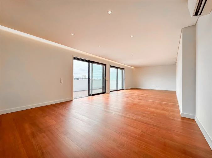 Apartamento T4 para Arrendamento em Matosinhos e Leça da Palmeira Foto 7