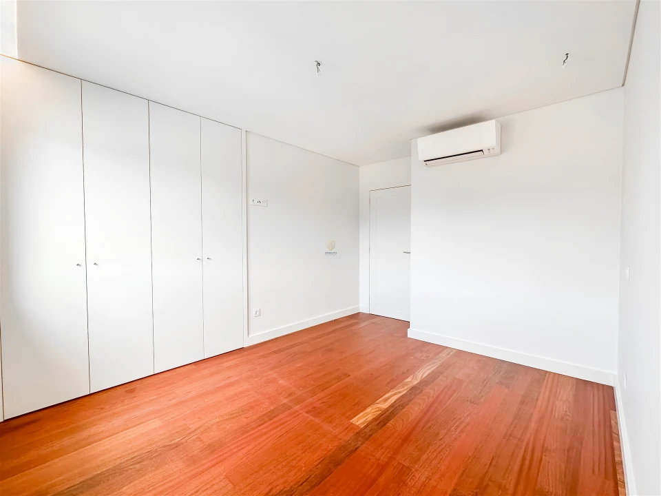 Apartamento T4 para Arrendamento em Matosinhos e Leça da Palmeira Foto 13