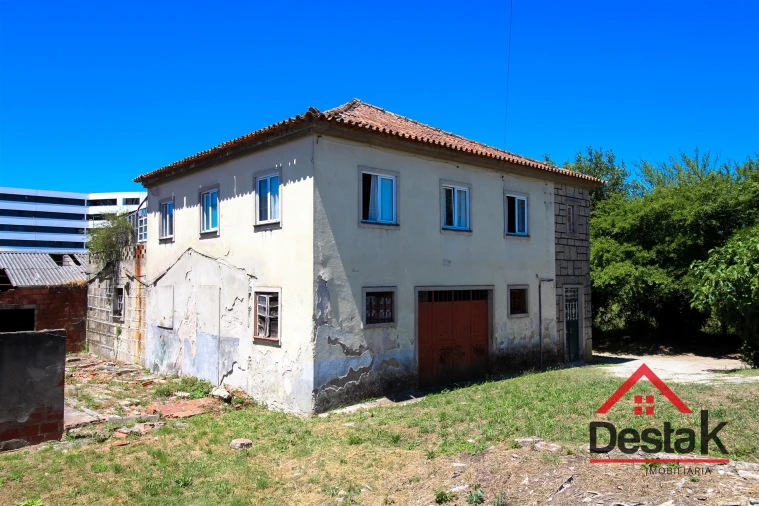 Moradia T4 para Venda em Viseu Foto 3