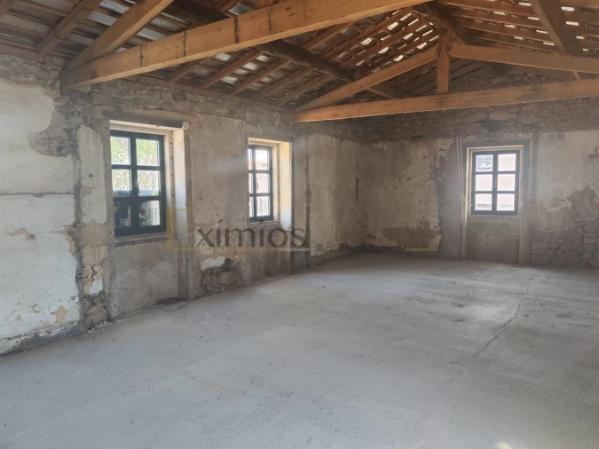 Moradia T0 para Venda em Azurara