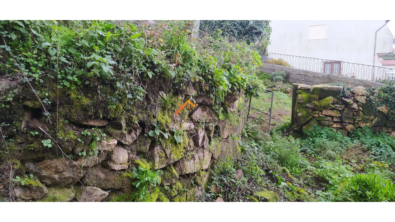 Moradia T3 para Venda em Roriz Foto 49