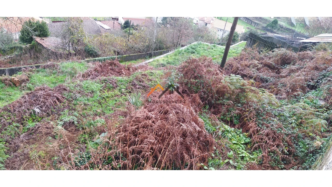 Moradia T3 para Venda em Roriz Foto 27