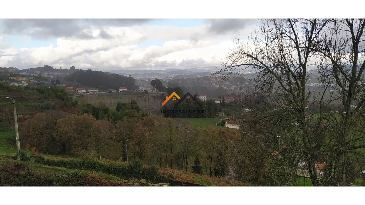 Moradia T3 para Venda em Roriz Foto 34