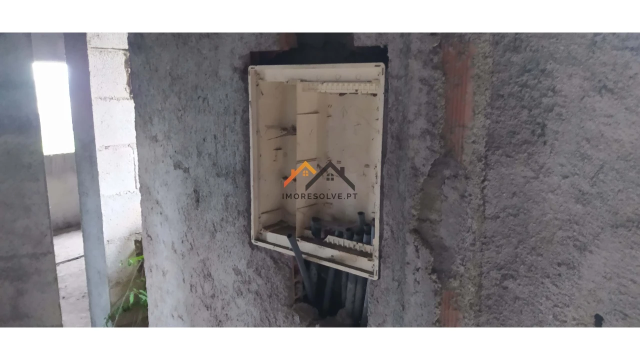 Moradia T3 para Venda em Roriz Foto 19