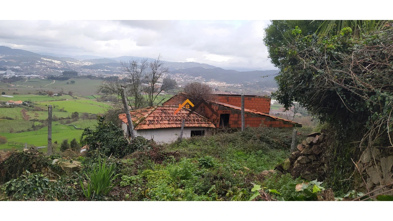 Moradia T3 para Venda em Roriz Foto 1