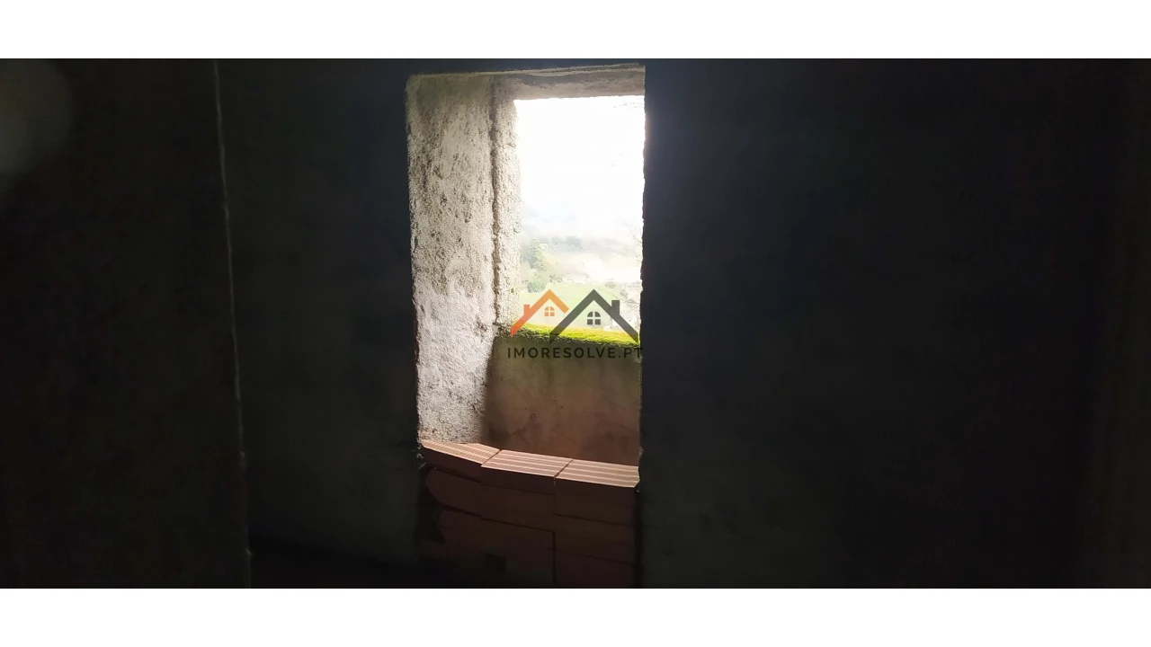 Moradia T3 para Venda em Roriz Foto 22