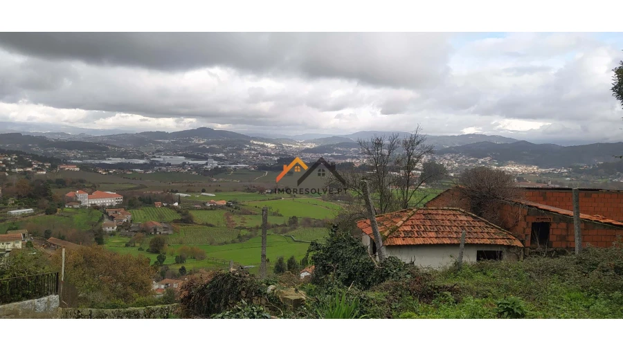 Moradia T3 para Venda em Roriz Foto 2