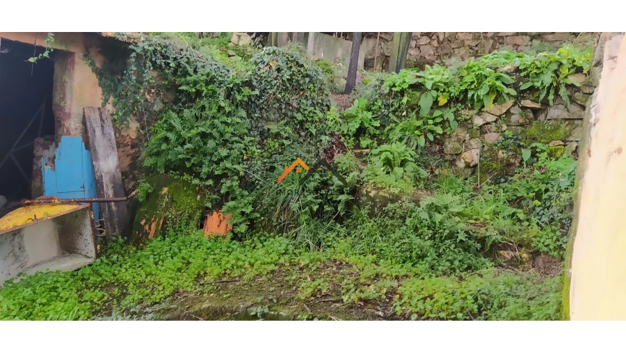 Moradia T3 para Venda em Roriz Foto 41