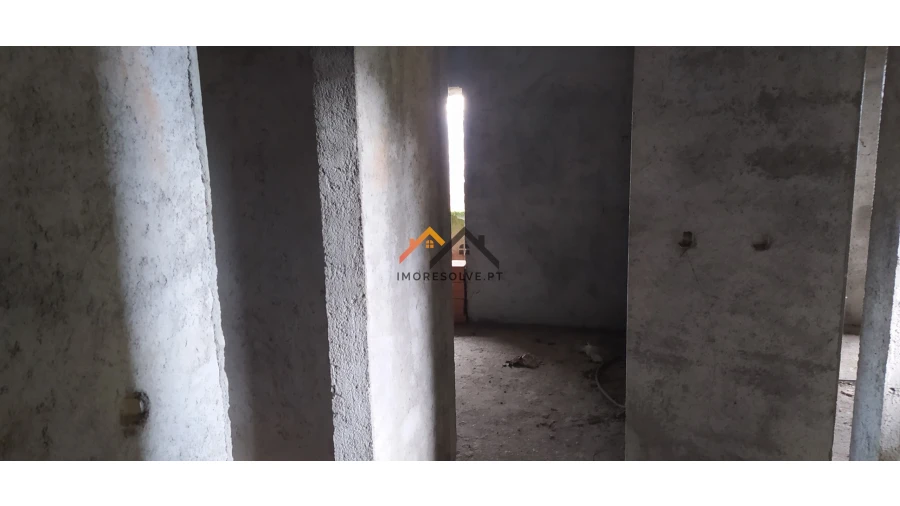 Moradia T3 para Venda em Roriz Foto 20
