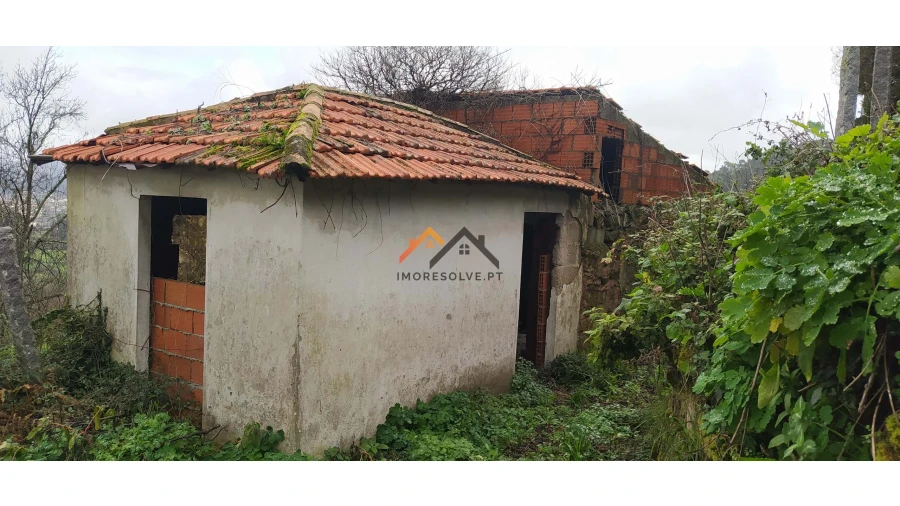 Moradia T3 para Venda em Roriz Foto 4