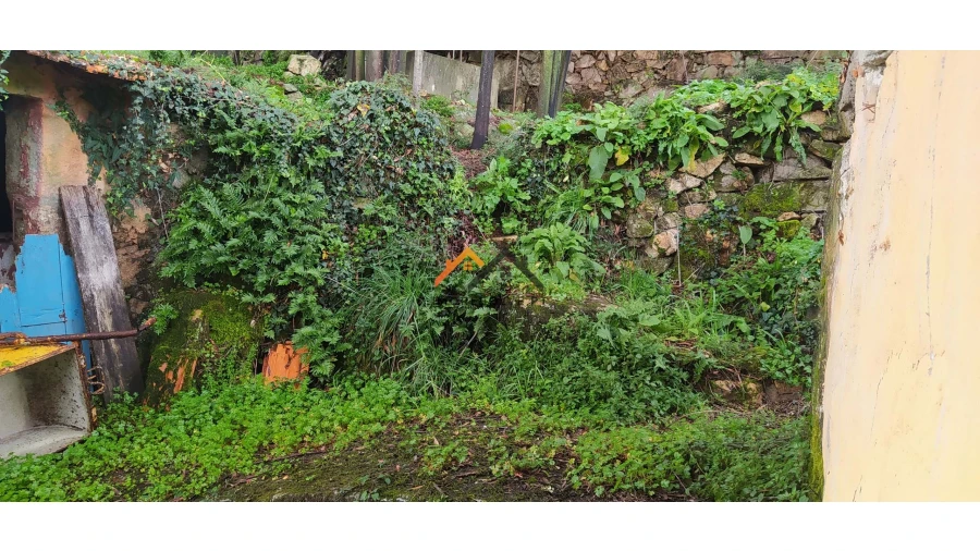 Moradia T3 para Venda em Roriz Foto 46