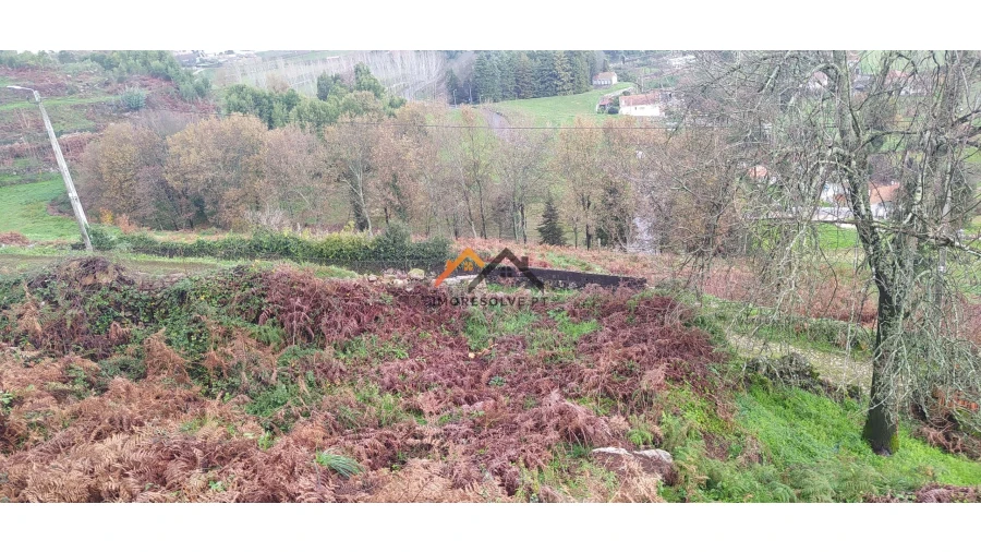 Moradia T3 para Venda em Roriz Foto 32