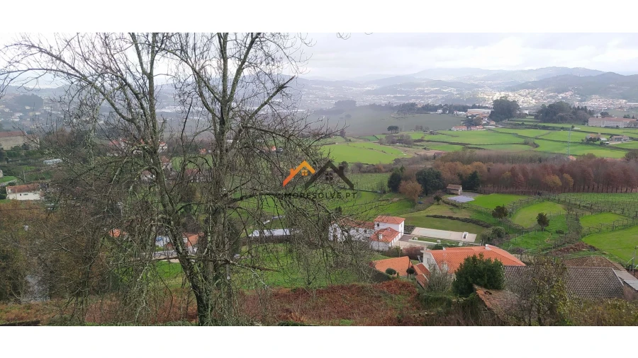 Moradia T3 para Venda em Roriz Foto 31