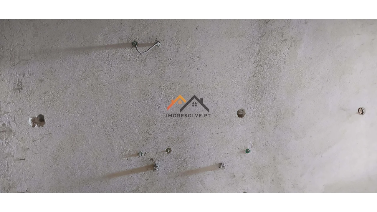 Moradia T3 para Venda em Roriz Foto 48