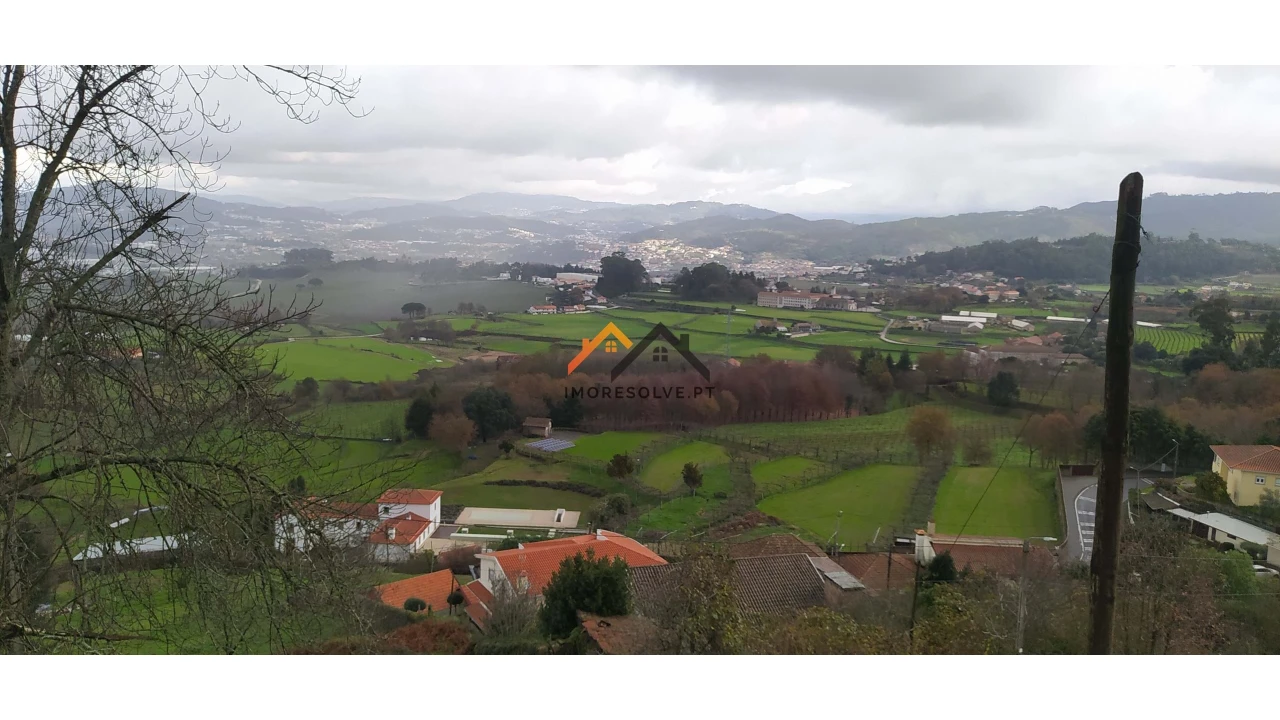 Moradia T3 para Venda em Roriz Foto 35