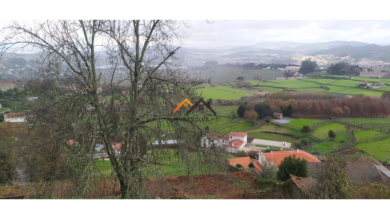 Moradia T3 para Venda em Roriz Foto 31