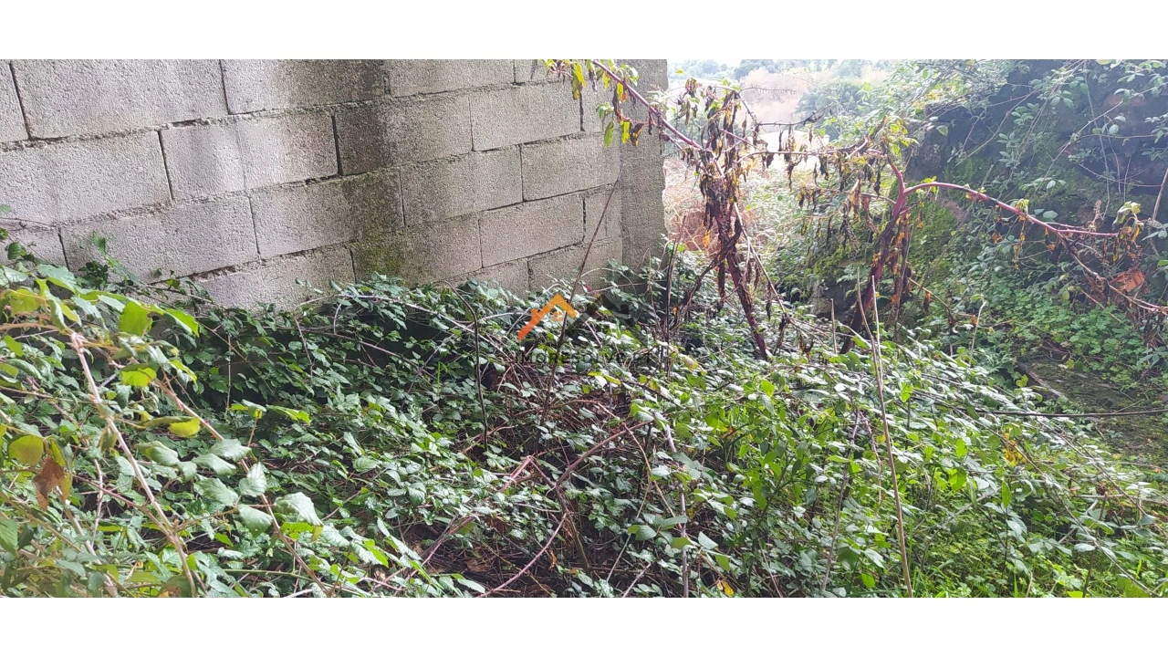 Moradia T3 para Venda em Roriz Foto 37