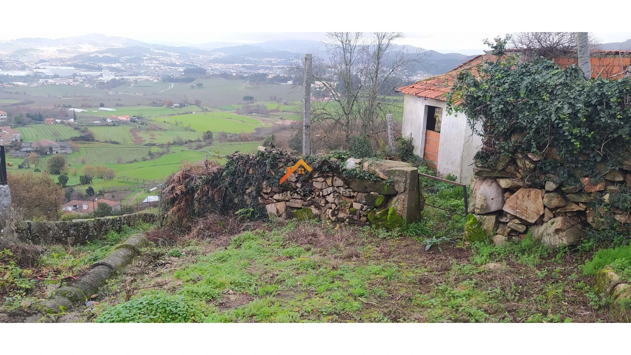 Moradia T3 para Venda em Roriz Foto 85