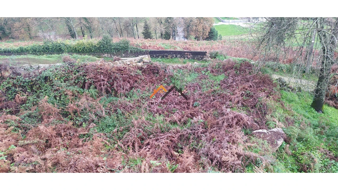 Moradia T3 para Venda em Roriz Foto 26